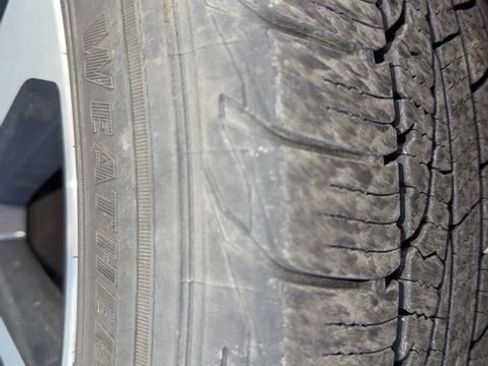 Used 2019 Subaru Outback 2.5i Limited w/ Popular Package #2 image 29