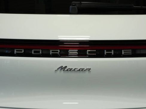 New 2025 Porsche Macan image 38