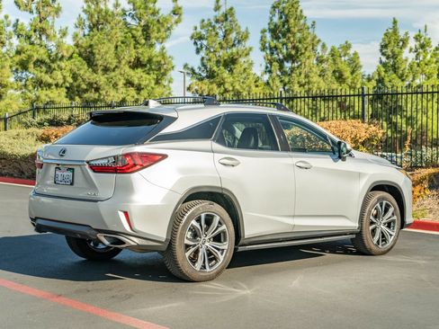 Used 2019 Lexus RX 350 FWD w/ Navigation Package image 9