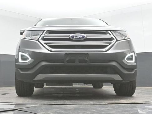 Used 2017 Ford Edge Titanium w/ Technology Package FWD image 42