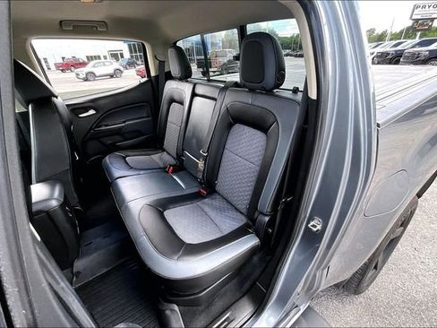 Used 2022 Chevrolet Colorado Z71 AWD/4WD image 23