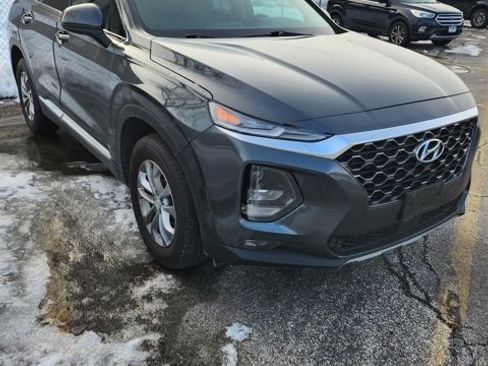 Used 2020 Hyundai Santa Fe SEL image 2