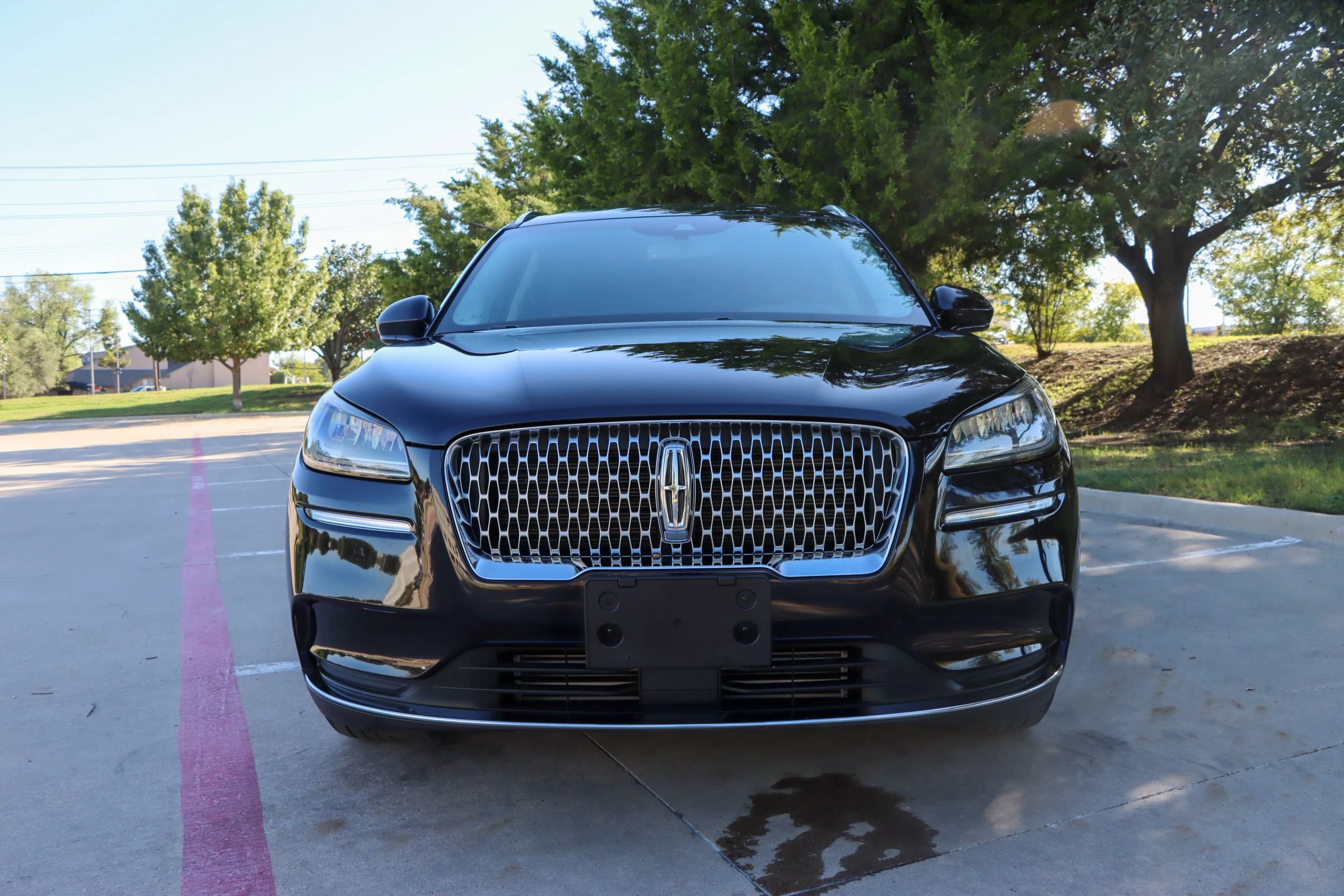 Used 2020 Lincoln Corsair AWD w/ Premium Package image 2