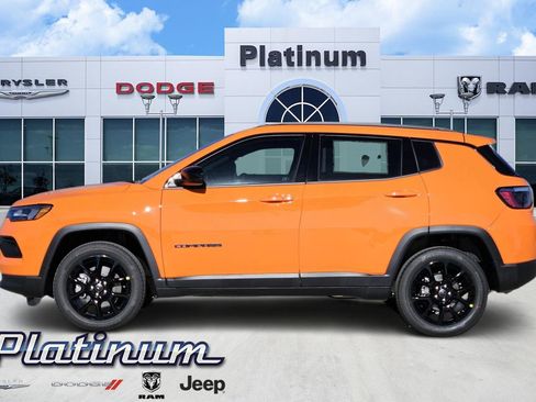 New 2026 Jeep Compass Latitude image 3