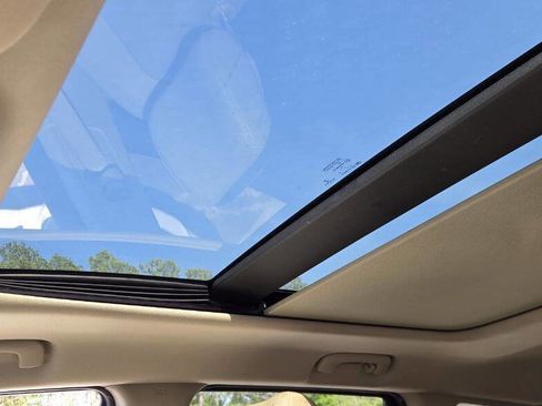 Used 2014 Jeep Grand Cherokee Limited w/ Luxury Group II image 32