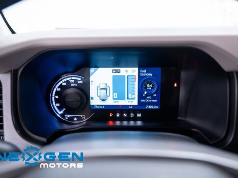 Used 2022 Ford Bronco Wildtrak image 8