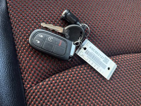 Used 2017 RAM 1500 Sport w/ Ignition Orange Sport Package image 17