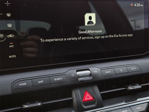 New 2025 Kia K4 GT-Line image 12