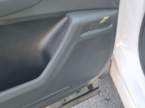 Used 2024 Honda CR-V LX image 15