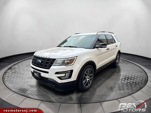 Used 2016 Ford Explorer Sport w/ Equipment Group 401A AWD/4WD image 1