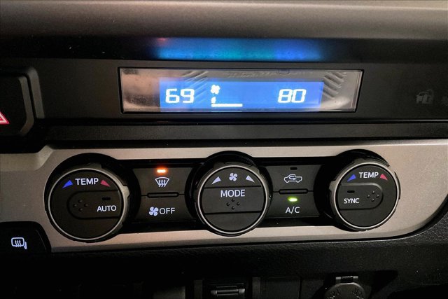 Certified 2022 Toyota Tacoma SR5 w/ Technology Package AWD/4WD image 32