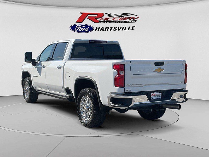 Used 2024 Chevrolet Silverado 2500 LTZ w/ LTZ Plus Package AWD/4WD image 5