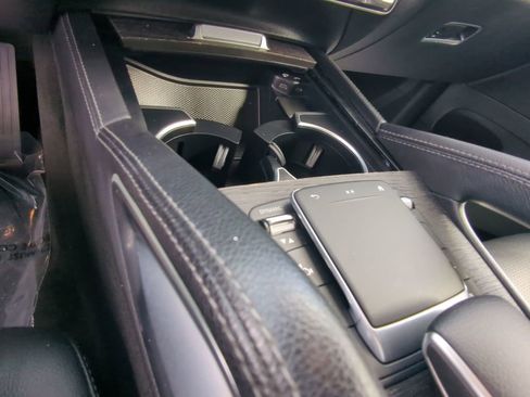 Used 2022 Mercedes-Benz GLS 450 4MATIC image 9