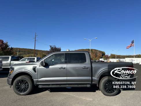 New 2025 Ford F150 XLT w/ Equipment Group 302A MID image 9