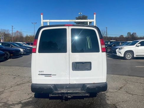 Used 2013 Chevrolet Express 1500 AWD image 4