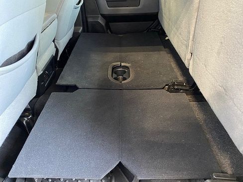 Used 2019 RAM 1500 Big Horn AWD/4WD image 44