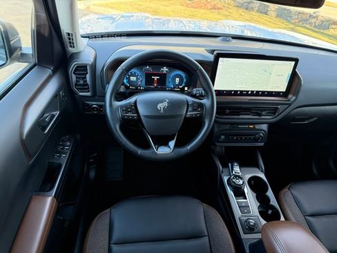 Used 2025 Ford Bronco Sport Outer Banks w/ Outer Banks Tech Package+ image 6