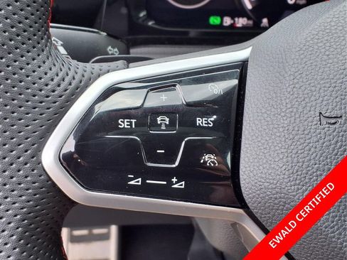 Used 2022 Volkswagen GTI Autobahn FWD image 20