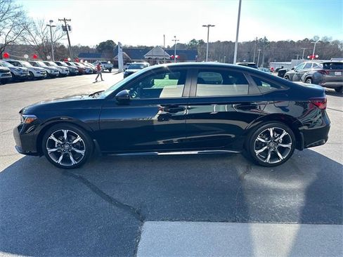 Used 2025 Honda Civic Sport image 6