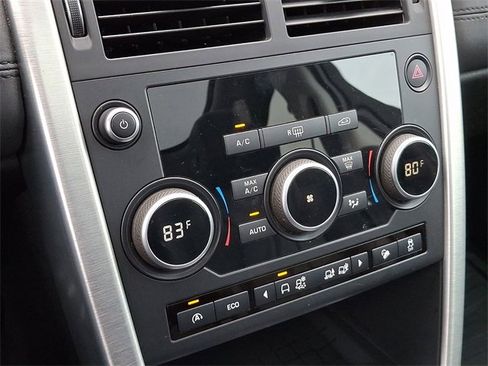 Used 2017 Land Rover Discovery Sport HSE image 19