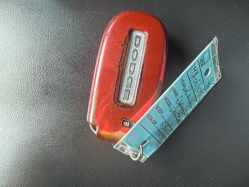 Used 2016 Dodge Challenger R/T Scat Pack w/ Leather Interior Group image 17