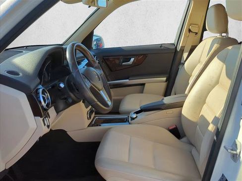 Used 2015 Mercedes-Benz GLK 350 2WD image 9