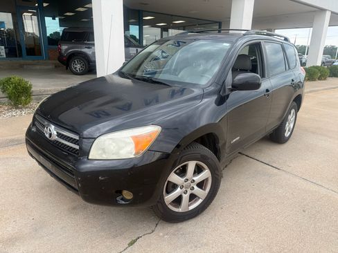 Used 2007 Toyota RAV4 Limited AWD/4WD image 6