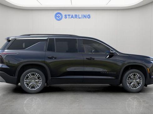 New 2026 Chevrolet Traverse LT w/ Driver Confidence Package FWD image 6