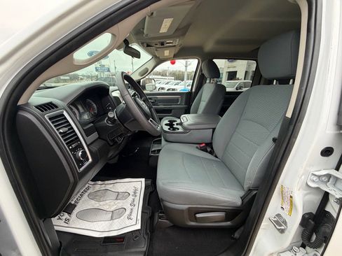 Used 2018 RAM 3500 SLT image 13