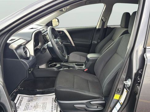 Used 2018 Toyota RAV4 LE w/ All Weather Liner Package AWD/4WD image 11