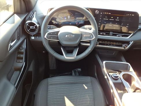 New 2026 Chevrolet Equinox LT w/ Midnight Edition image 11