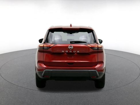 Used 2025 Nissan Rogue SV AWD/4WD image 6