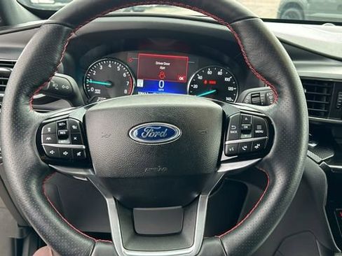 Certified 2024 Ford Explorer ST-Line w/ Class IV Trailer Tow Package image 21