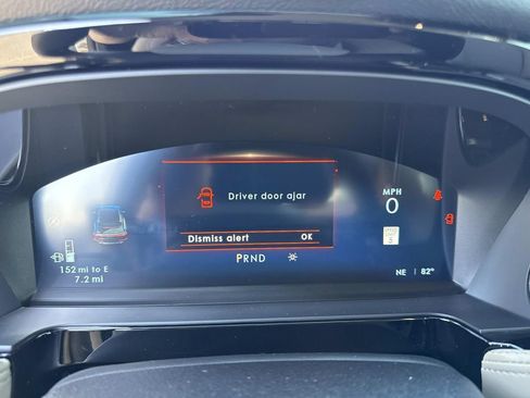 New 2026 Lincoln Corsair Premiere image 27