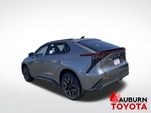 New 2026 Toyota bZ FWD image 5