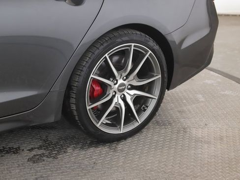 Used 2020 Genesis G70 3.3T image 14