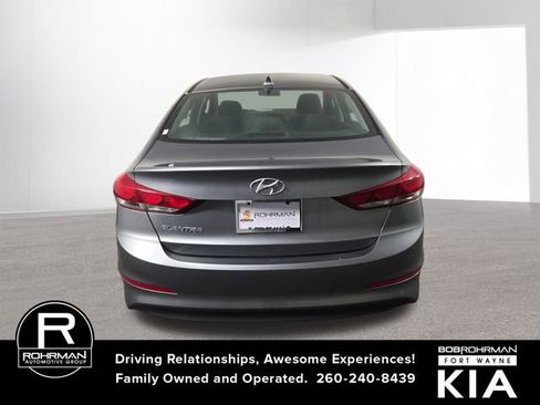 Used 2018 Hyundai Elantra SEL w/ Cargo Package image 8