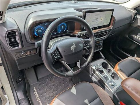 Used 2025 Ford Bronco Sport Outer Banks w/ Outer Banks Tech Package+ AWD/4WD image 10