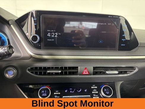 Used 2023 Hyundai Sonata SEL w/ Convenience Package image 16