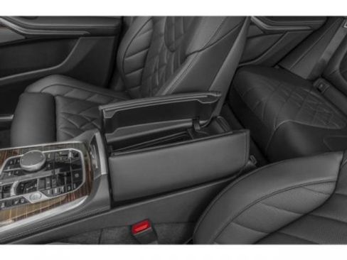 New 2026 BMW X5 xDrive50e image 16