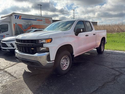 Used 2020 Chevrolet Silverado 1500 W/T w/ WT Safety Package image 4