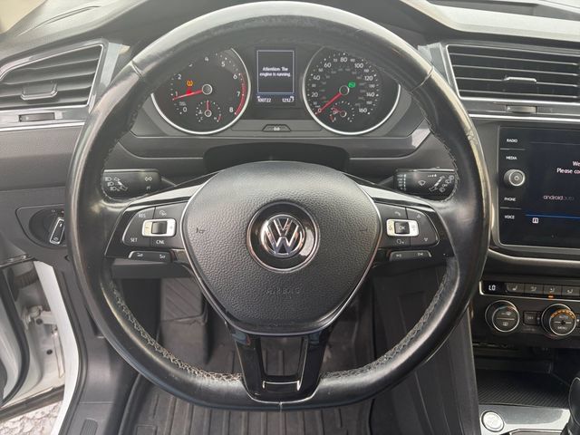 Used 2018 Volkswagen Tiguan SE FWD image 9
