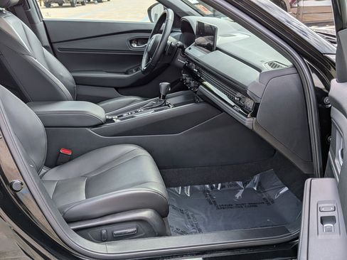 Certified 2023 Honda Accord Sport image 30