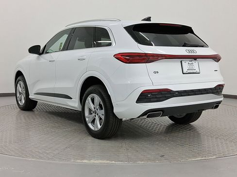 New 2025 Audi Q5 Premium image 3
