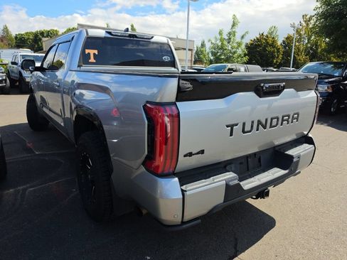 Used 2022 Toyota Tundra Platinum w/ Advanced Package AWD/4WD image 4