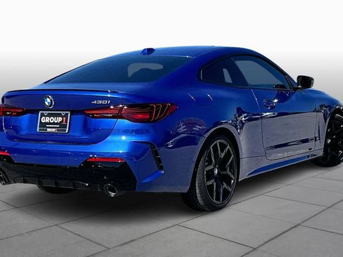 Used 2026 BMW 430i Coupe w/ M Sport Package RWD image 12