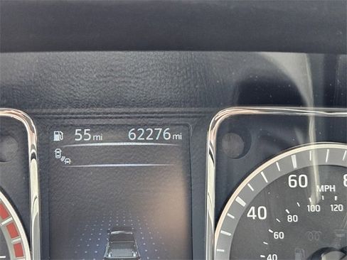 Used 2017 Nissan Titan PRO-4X w/ Pro-4x Convenience Package image 31