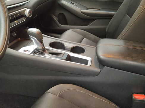 Used 2020 Nissan Altima 2.5 S FWD image 26
