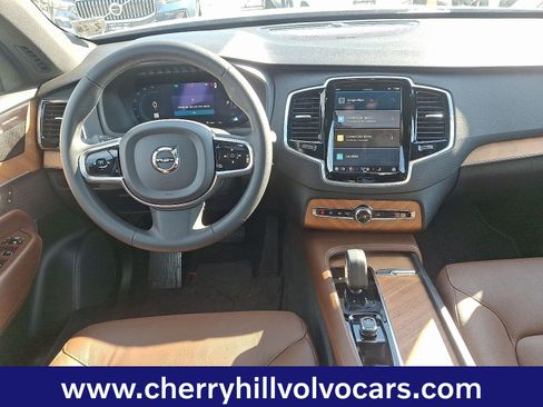 Certified 2023 Volvo XC90 B6 Plus w/ Protection Package image 12