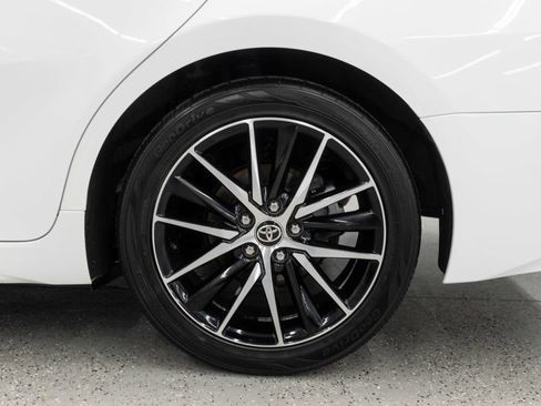 Used 2021 Toyota Camry SE FWD image 28